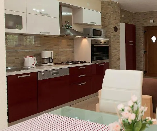 Apartment Apartments With Parking Space Jadranovo, Crikvenica - 2377