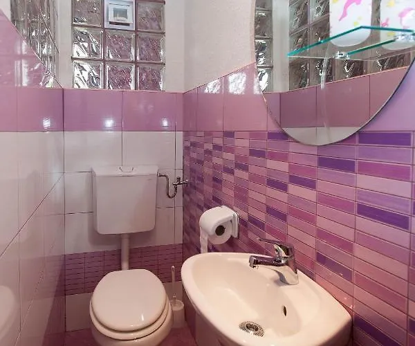 Apartments With Parking Space Jadranovo, Crikvenica - 2377 *