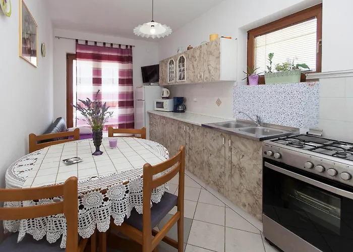 Apartment Apartments With Parking Space Jadranovo, Crikvenica - 2377 *