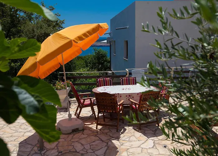 Apartments With Parking Space Jadranovo, Crikvenica - 2377 *